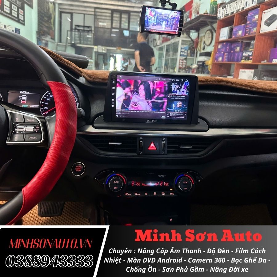 Xe Kia Cerato 2020 Lap Man Oledpro X4 2