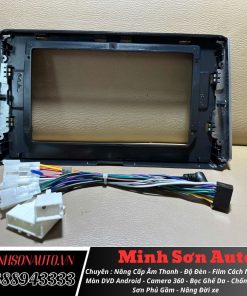 Mặt Dưỡng Màn Android Corola Cross 1